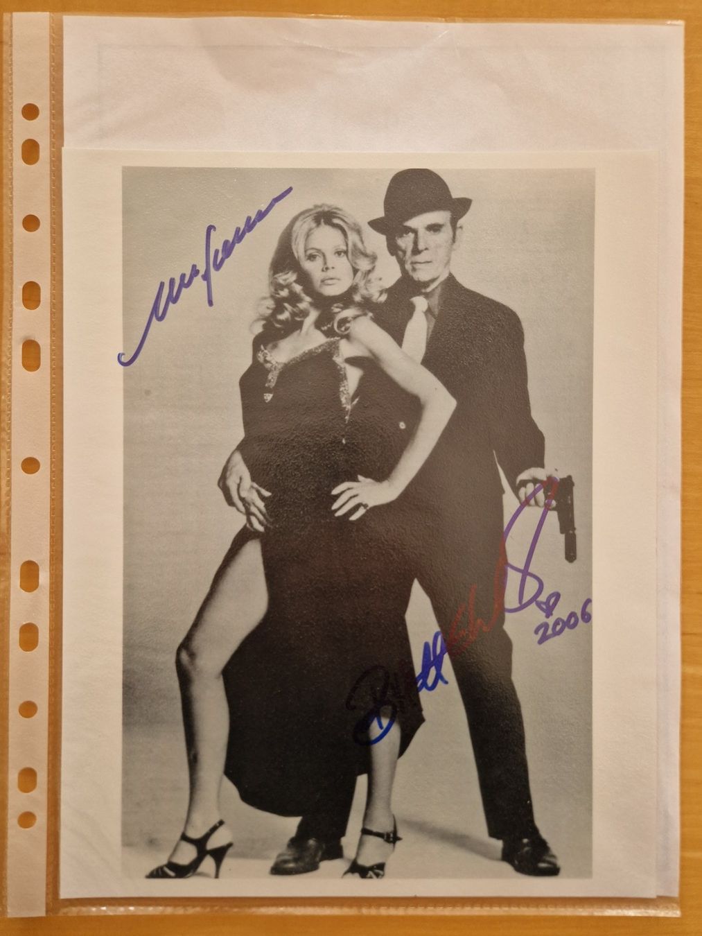 Autografi: Marc Lawrence / Britt Ekland, Original Autogramme – Usato da Salmsach venduto da Schusoa