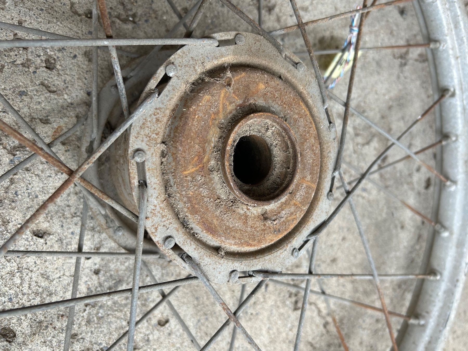 Puch Parti ricambio per ciclomotori: Weinmann 19 Zoll Mofa Speichenrad – Difettoso da Fahrni b. Thun venduto da berger_tuning34 5