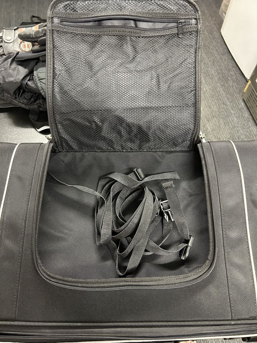 Harley-Davidson Topcase: Harley Davidson Motorradtasche – Usato da Münchenstein venduto da Cello30 2