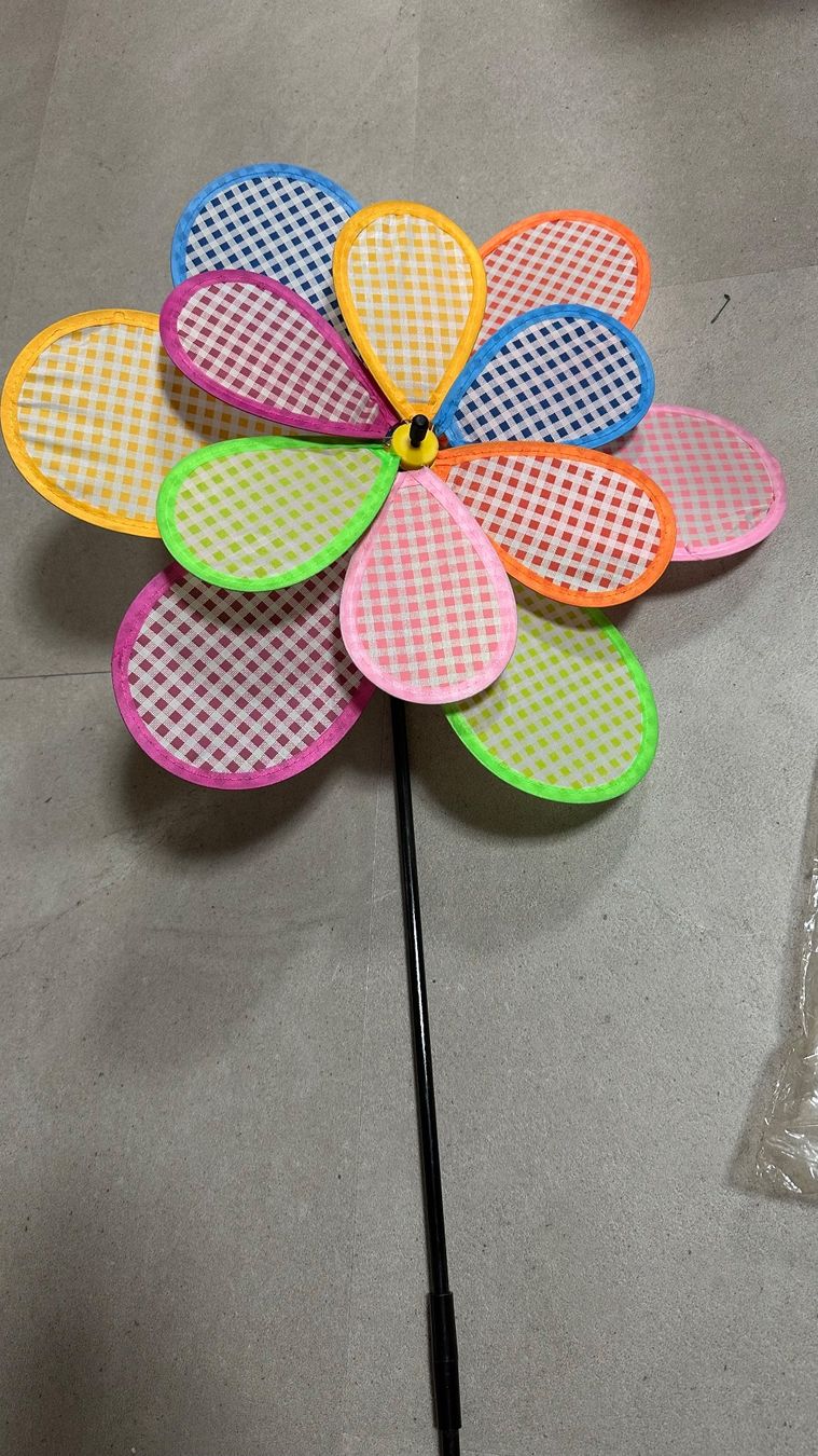 Altro in Decorazioni & Accessori: Buntes Windrad Blume, Gartenstecker,neu – Nuovo (secondo la descrizione) da Schönenbuch venduto da marisli80 1