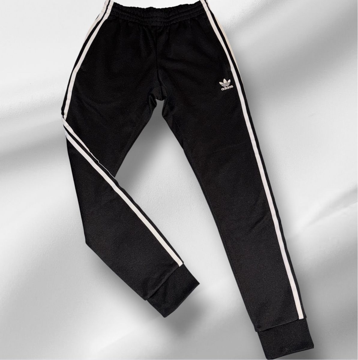 Adidas Pantaloni: Survêtement Adidas Original – Nuovo (secondo la descrizione) da Châtel-St-Denis venduto da Montclair_Swiss 4