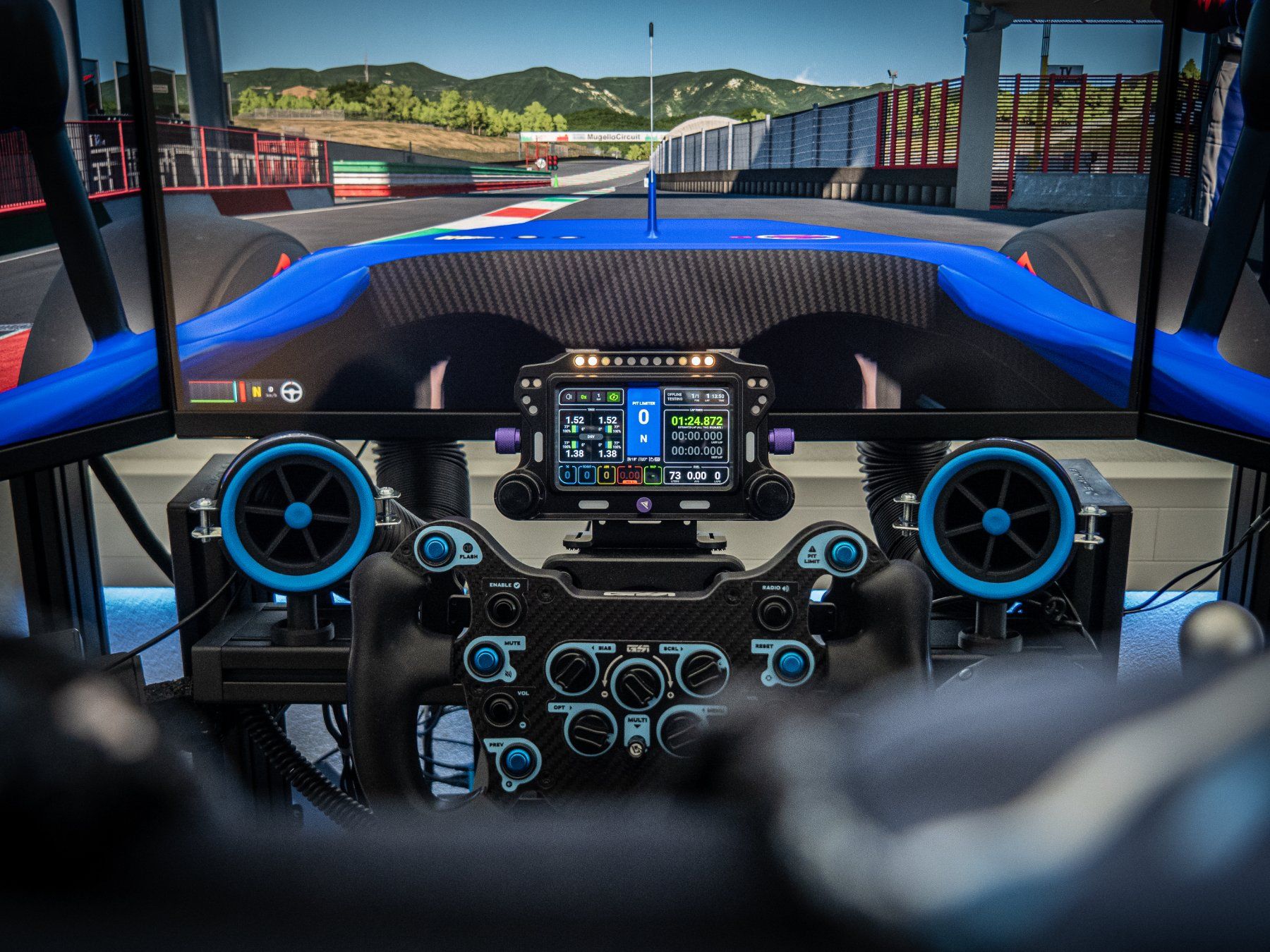 Simucube Controller: High End Rennsimulator mit MOTION ! /// Simucube /// SimLab – Nuovo (secondo la descrizione) da Kaltbrunn venduto da RacingPoint.ch 1