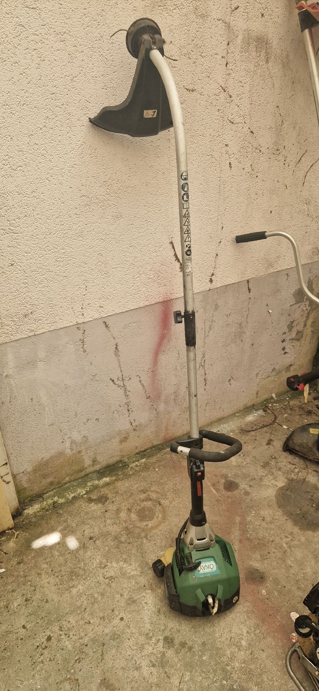 Tagliaerba: Rasentrimmer okay Defekt  – Difettoso da Romanshorn venduto da fag_gnd6