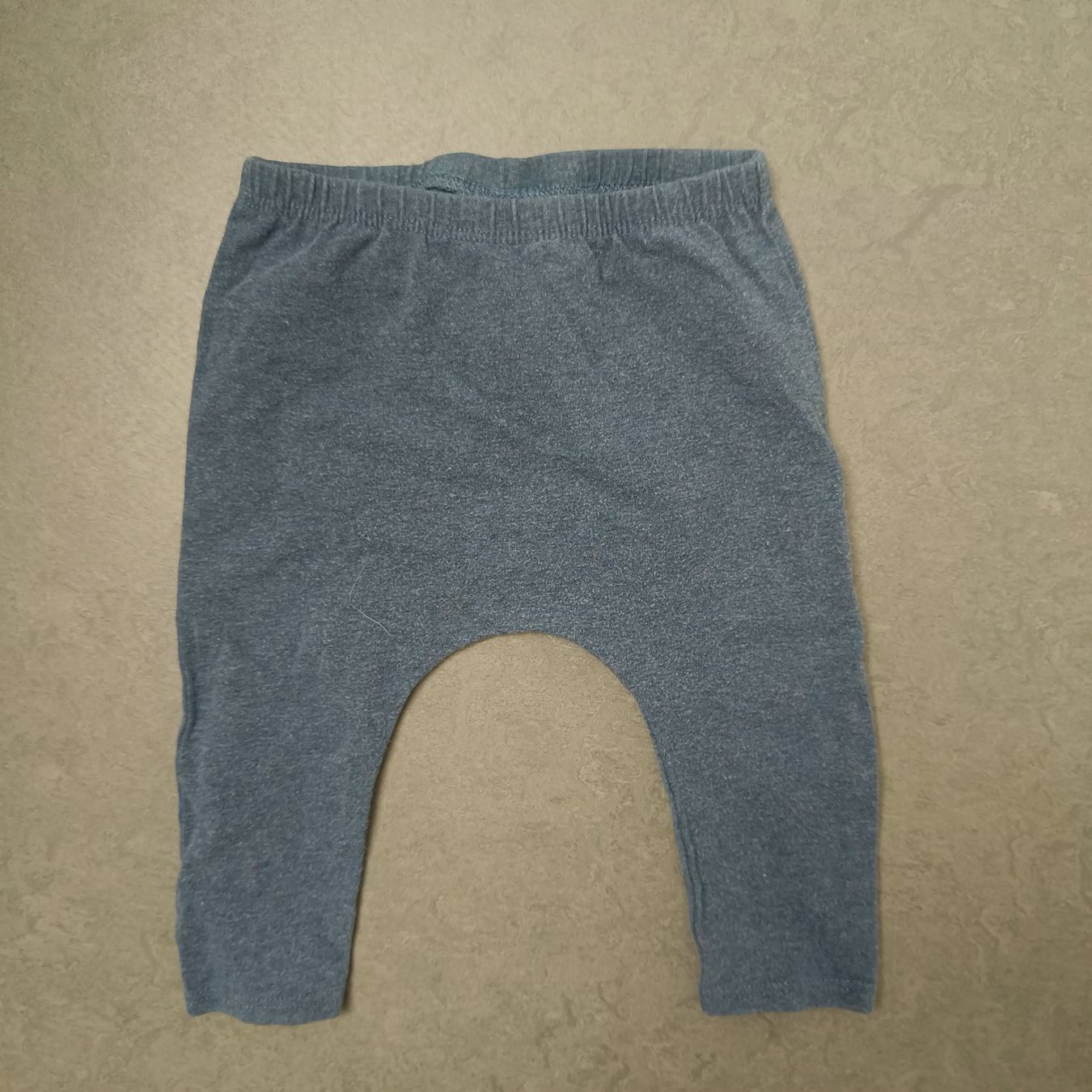 Pantalons: Hose Grösse 62 – D'occasion à Jaberg par urig17.