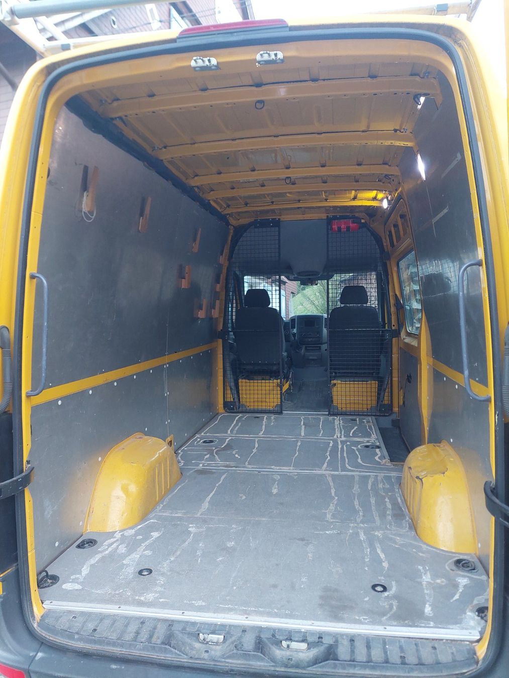 VW Véhicules utilitaires: VW Crafter 35 – D'occasion à Lichtensteig par Luftverbraucher 5