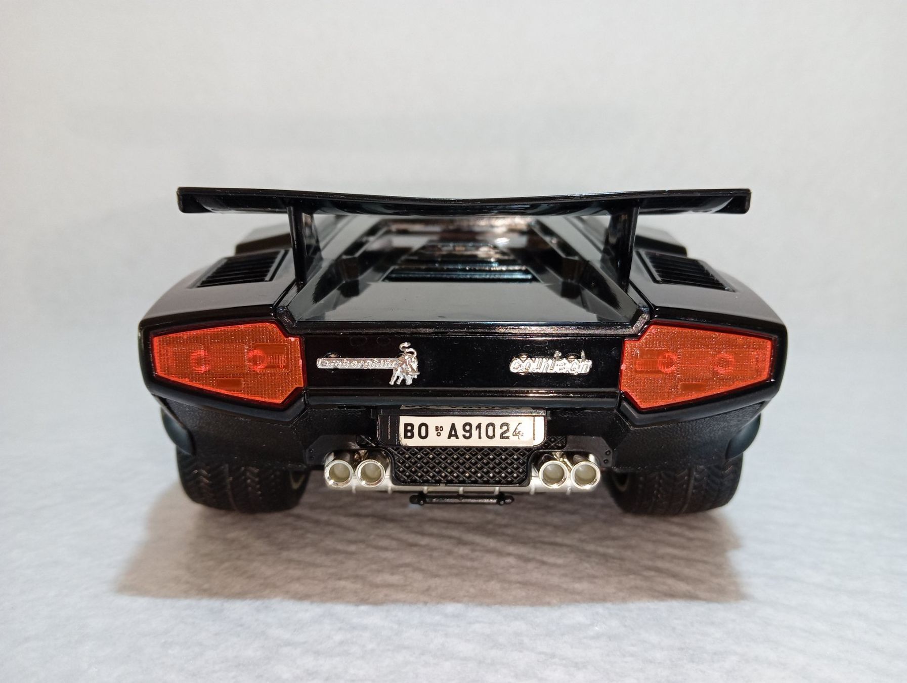 Lamborghini Modellini d'auto: Lamborghini Countach  1988 – Usato da Huttwil venduto da Secondtrain 6