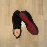 Christian Louboutin Spikes Sneaker Gr. 43 Schwarz