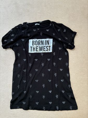 T-Shirt OVS black cactus print size S 