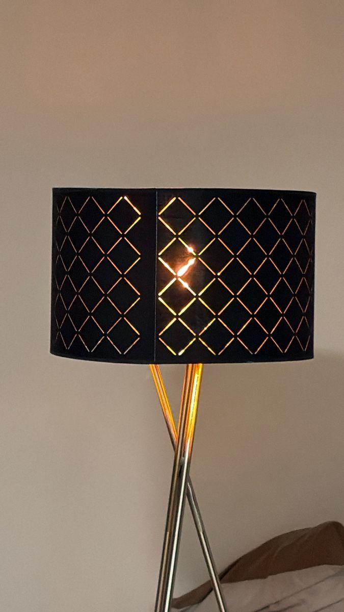 Kronleuchter & Deckenlampen: Lumimart stehlampe – Gebraucht aus Muri AG von Rubich