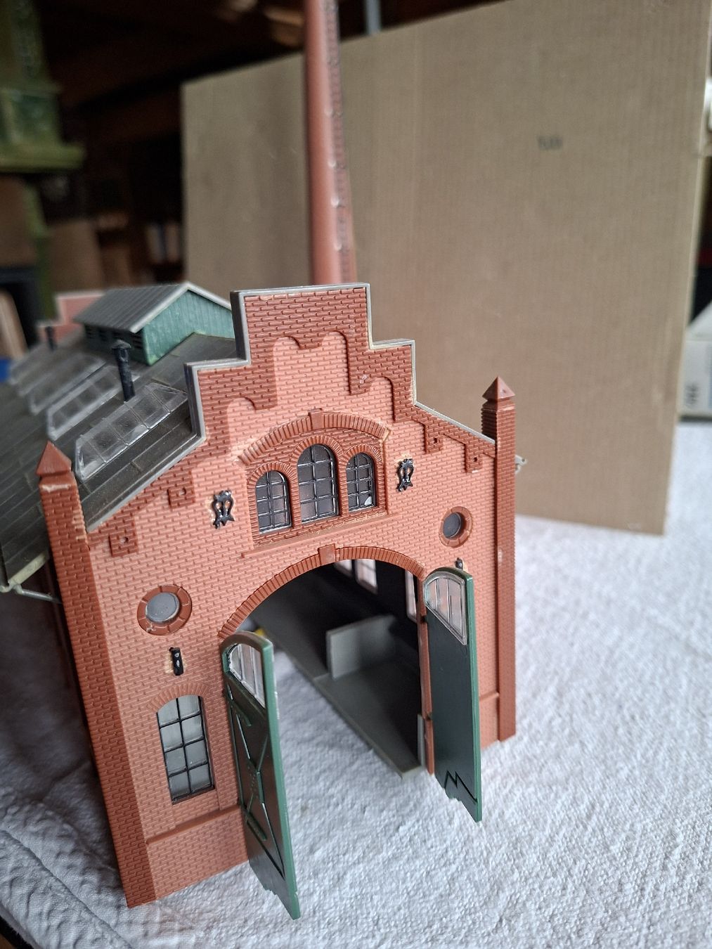 Vollmer Modellini di ferrovie: Vollmer Fabrikgebäude H0 – Usato da Lohn-Ammannsegg venduto da schwerti53 2