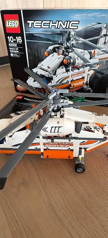 Jouets: Hubschrauber Lego Technik 42052 – D'occasion à Zollikerberg par sop_p82l 1