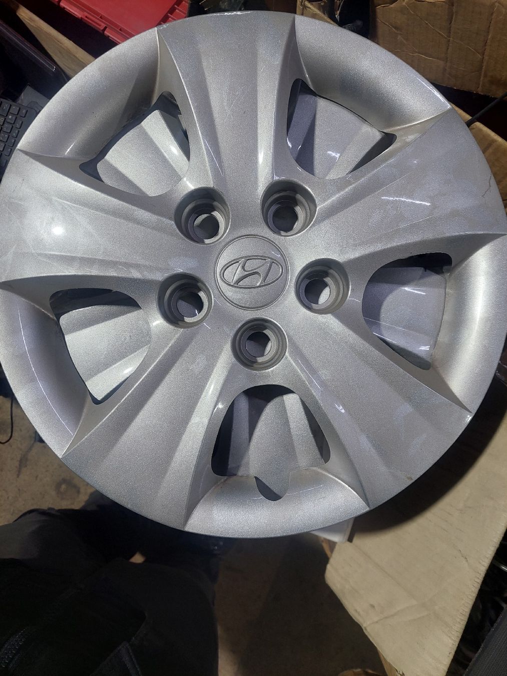 Hyundai Tutti pezzi di ricambio auto: Raddeckel zu Hyundai – Usato da Gams venduto da stoeckligams