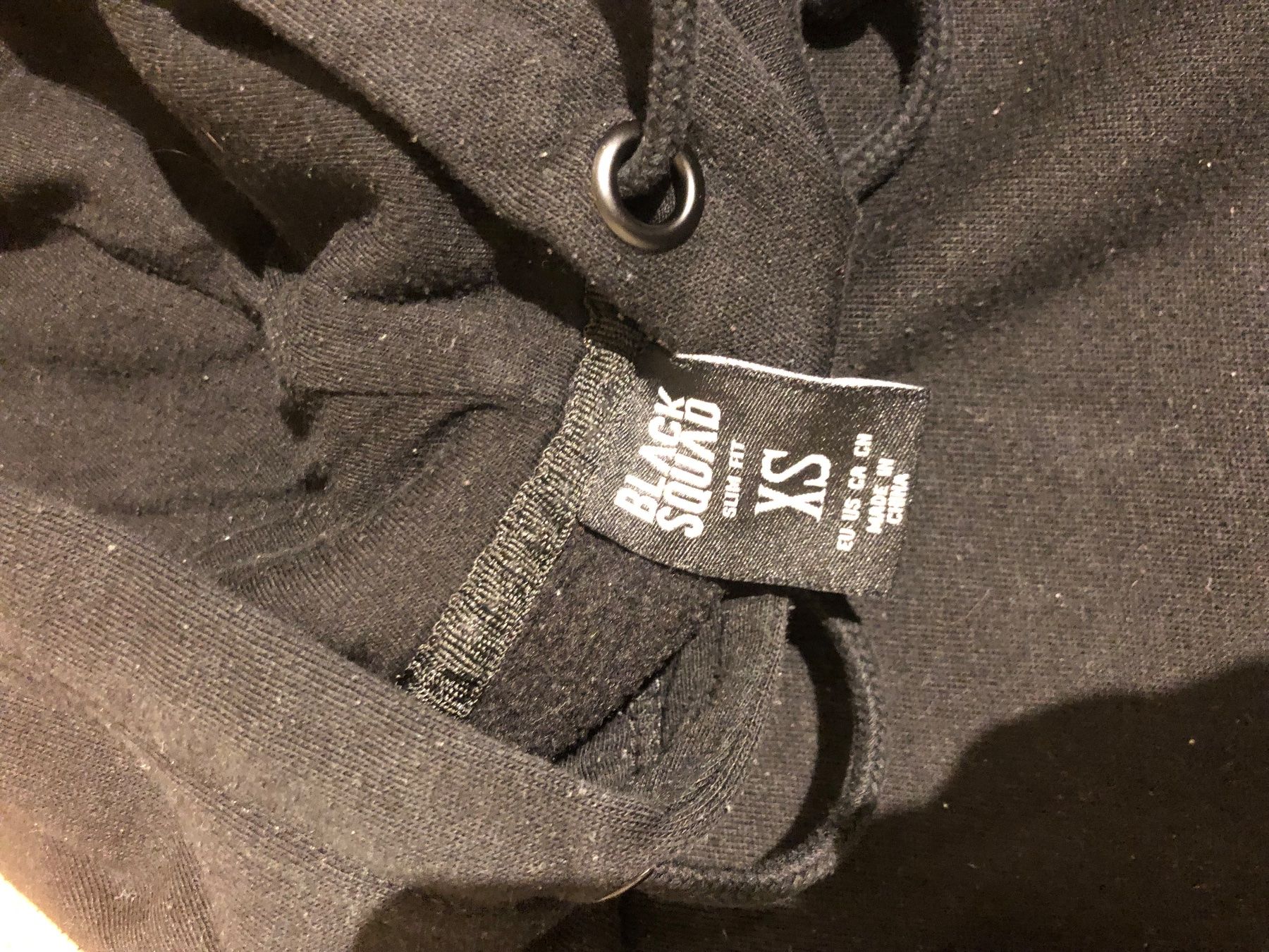 Maglioni & Felpe: KAPUZENPULLOVER XS BLACK SQUAD – Usato da Wattwil venduto da jopara 2