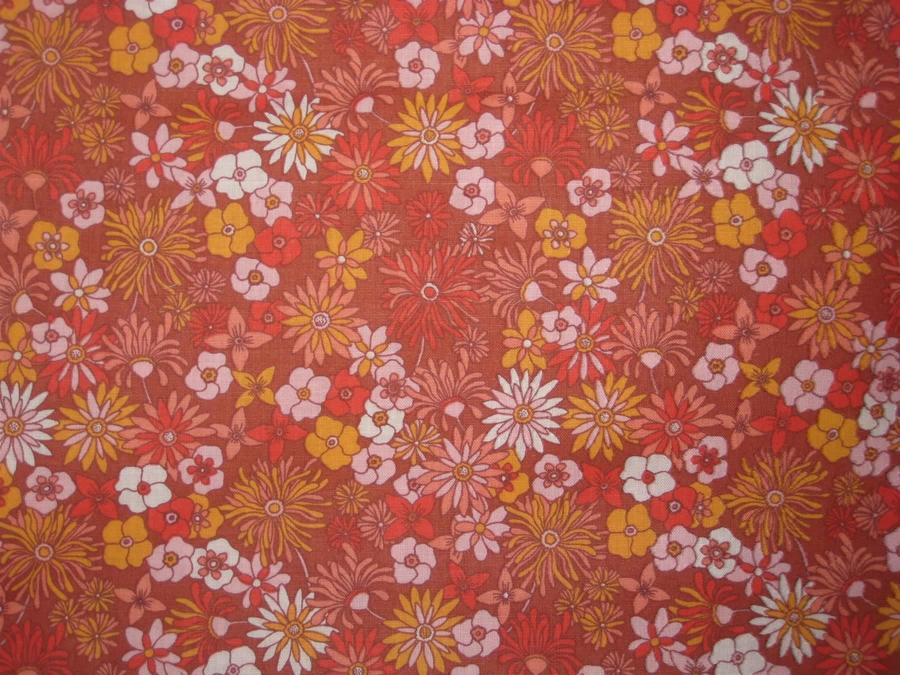 Tessuti: Baumwollstoff rot / orange mit Blüten – Nuovo e nell'imballaggio originale da Füllinsdorf venduto da Schlupp 1