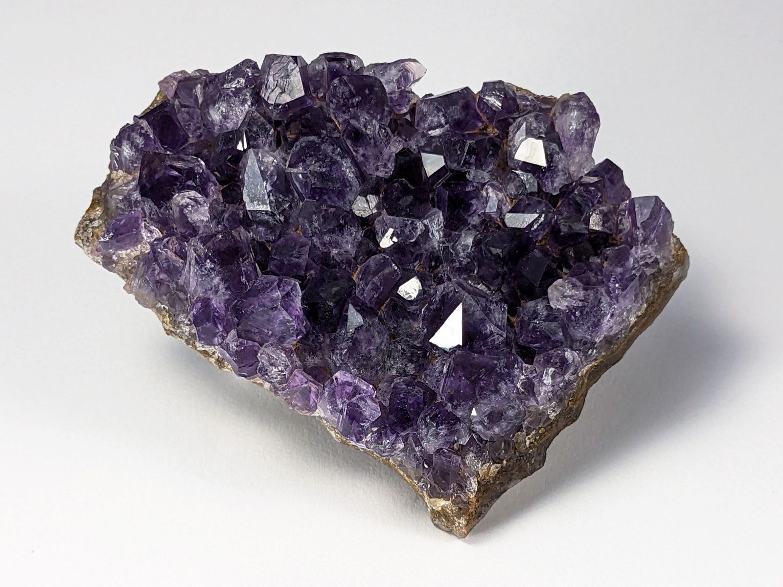 Mineralien & Heilsteine: Amethyst Kristall Stufe 7cm, 64 Gramm – Neu und originalverpackt aus Meilen von StoneGarden