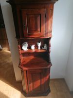 schöner alter Schrank Barockstil