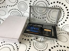 SET - OUTILS HORLOGER - UHRENWERKZET - ALUMINIUM CASE - NEW