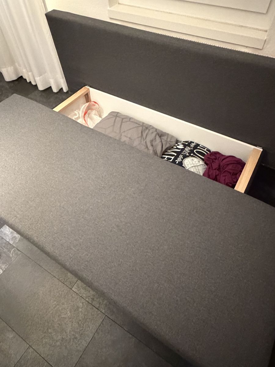 Betten: Bettsofa mit Stauraum – Neu (gemäss Beschreibung) aus Niederglatt ZH von vul_v86c 2