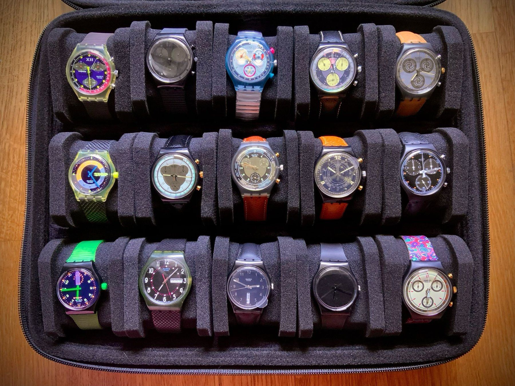Swatch Uhren: Collection exceptionnelle de montres - 75 SWATCH collector – Neu und originalverpackt aus Bottens von Jafar55 8