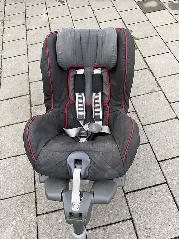 Seggiolini per auto: Porsche ISOFIX Juniorsitz G1 – Usato da Wallisellen venduto da Janinekeller