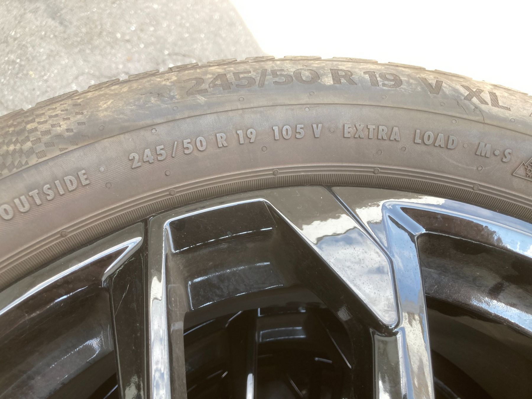 BMW Pneus & Roues: BMW IX3 Winterräder 245/50R19 – D'occasion à Cham par WB2223 5