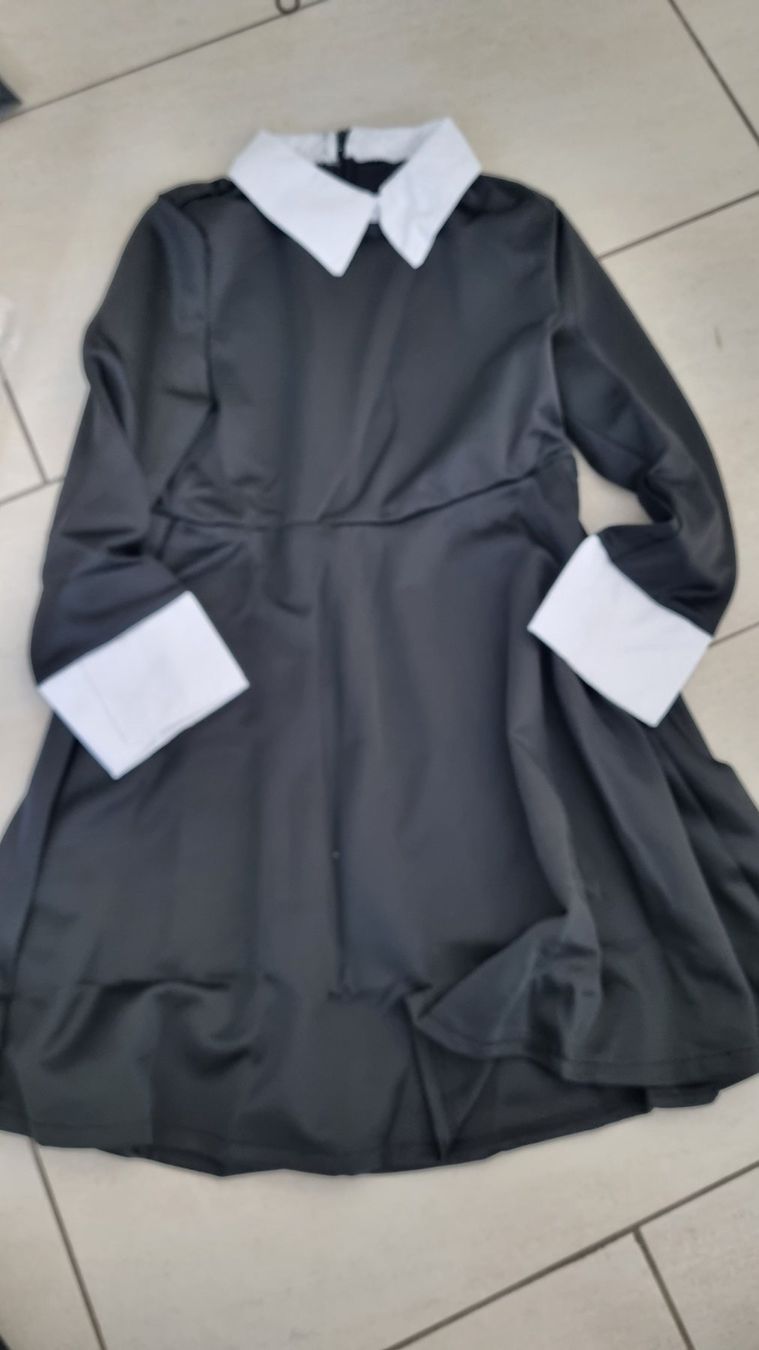 Vestiti & Gonne: Kleid 140 – Nuovo e nell'imballaggio originale da Ganterschwil venduto da Nike18