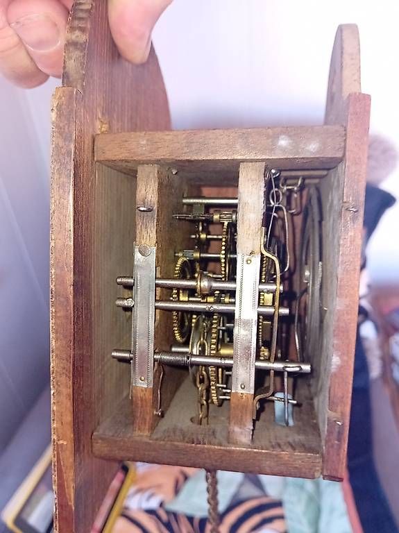 Orologi: Schwarzwälder Uhr – Usato da Burgistein venduto da Ernte 2