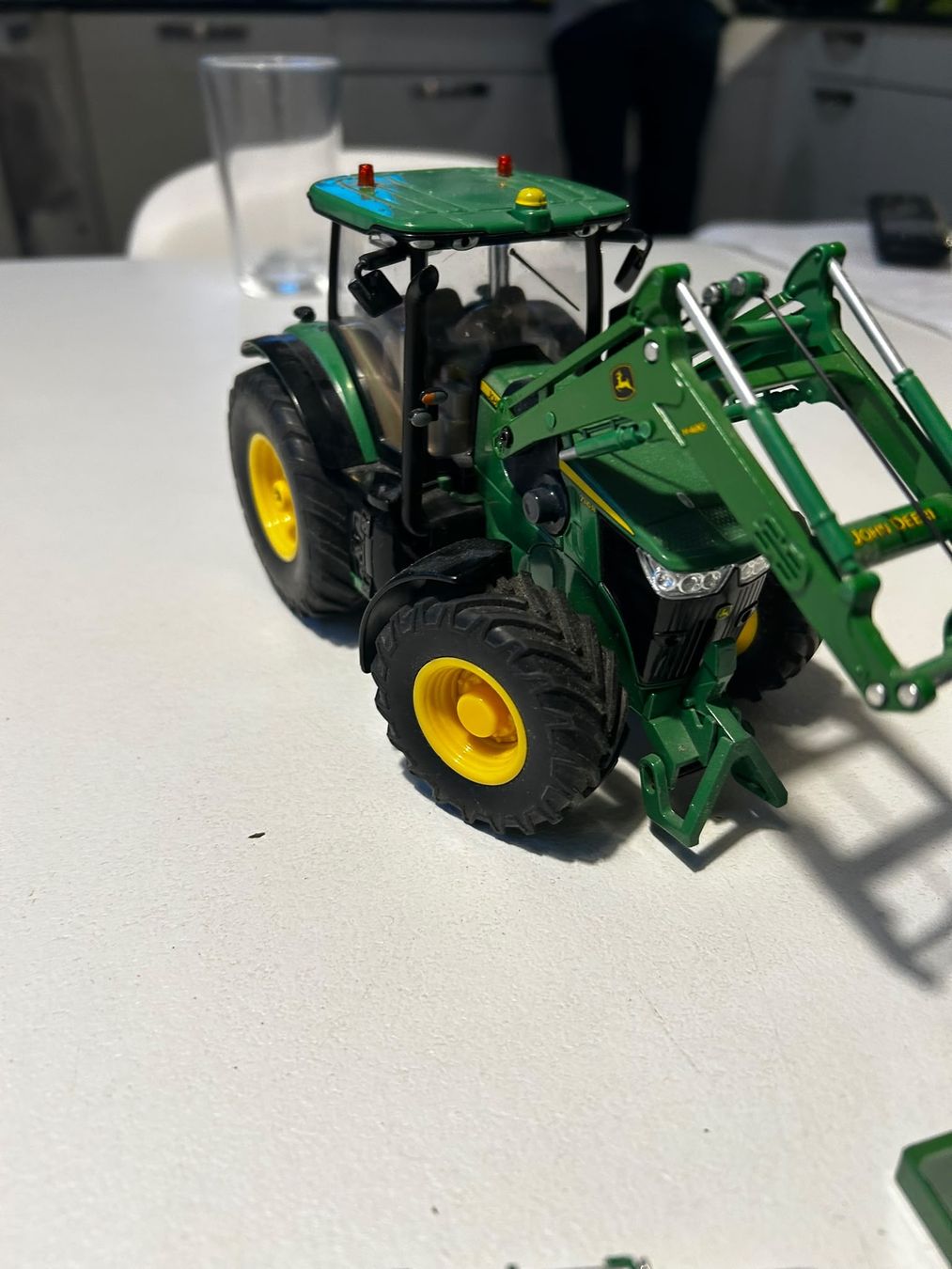 Siku Giocattoli: John Deere Traktor – Difettoso da Röthenbach Herzogenbuchsee venduto da Tina480 3