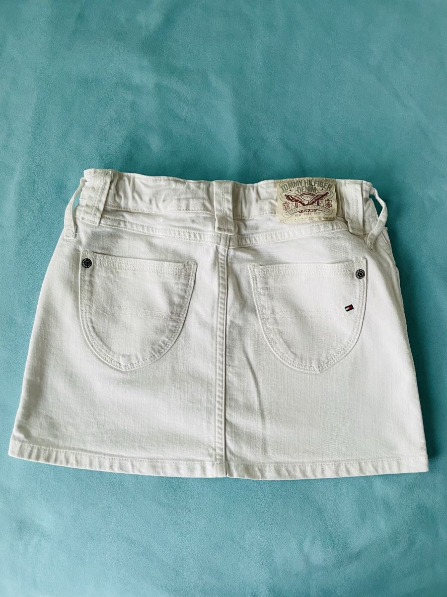 Tommy Hilfiger Vestiti & Gonne: Jupe Tommy Hilfiger denim T152 – Usato da Versoix venduto da Pti-pois 1