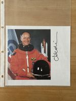 Autographe de l’astronaute suisse Claude Nicollier