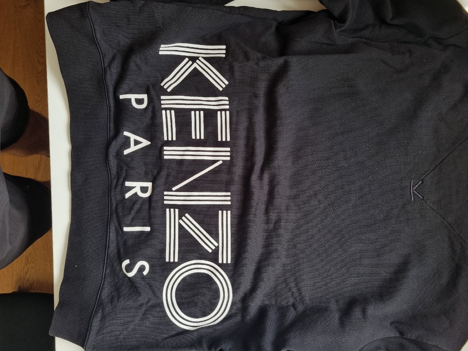 Kenzo Maglioni & Felpe: Kenzo Paris Sweater Grösse M – Usato da Turbenthal venduto da Julicardo 1