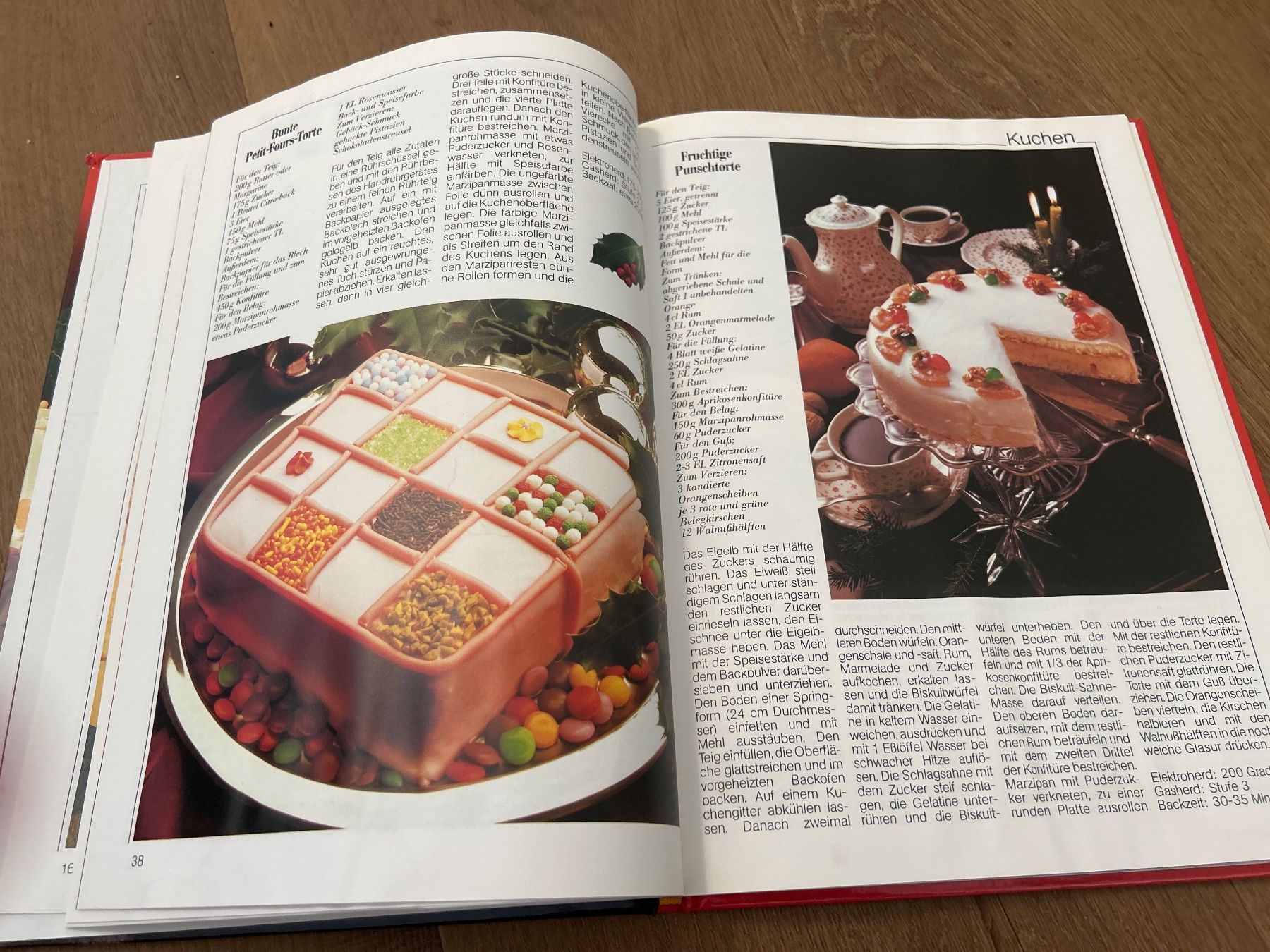 Libri: Die Weihnachtsbackstube Backbuch – Usato da Regensdorf venduto da Spyke55 2