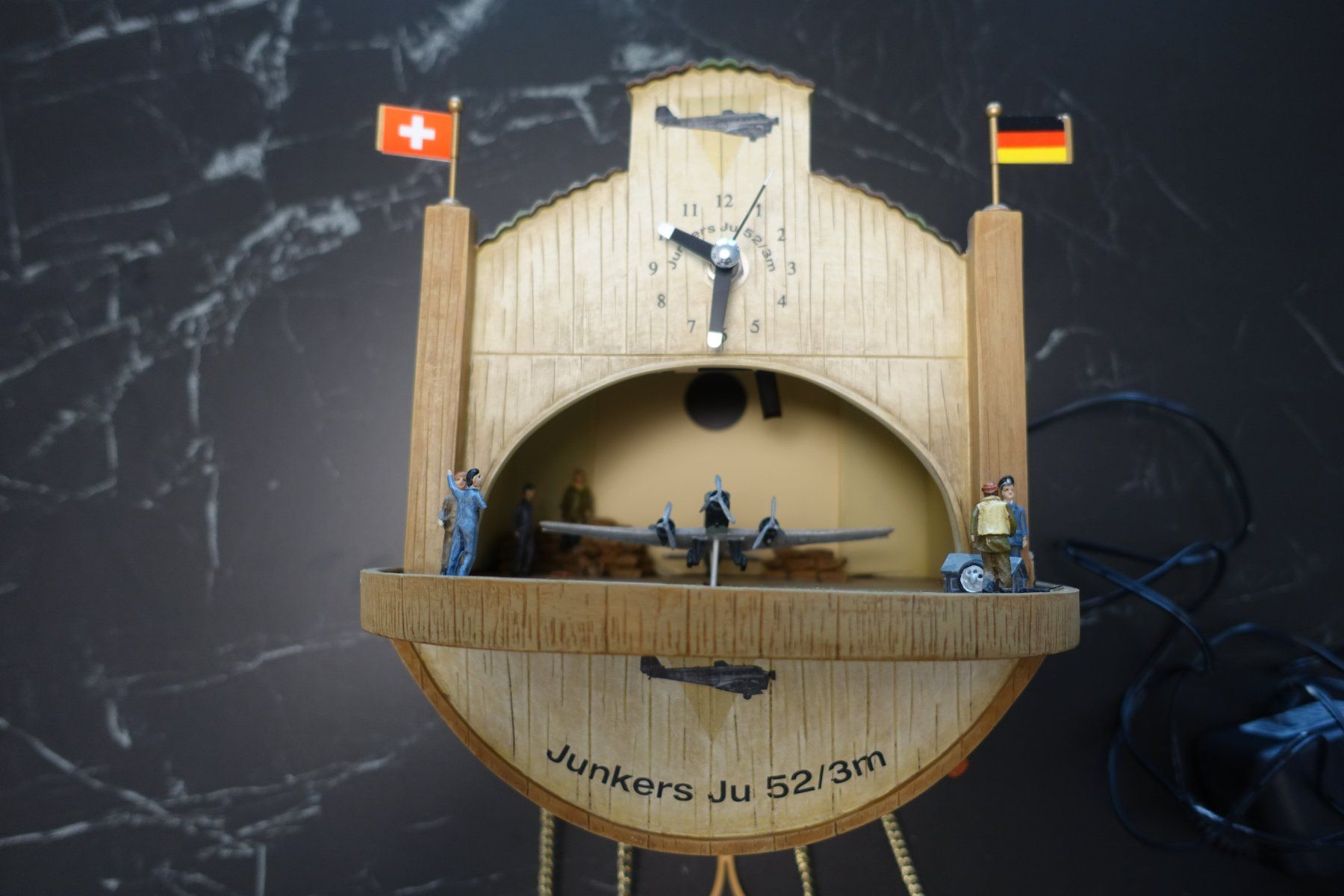 Orologi: Wanduhr "Junkers Ju 52/3m – Usato da Belp venduto da Mazarron58 1