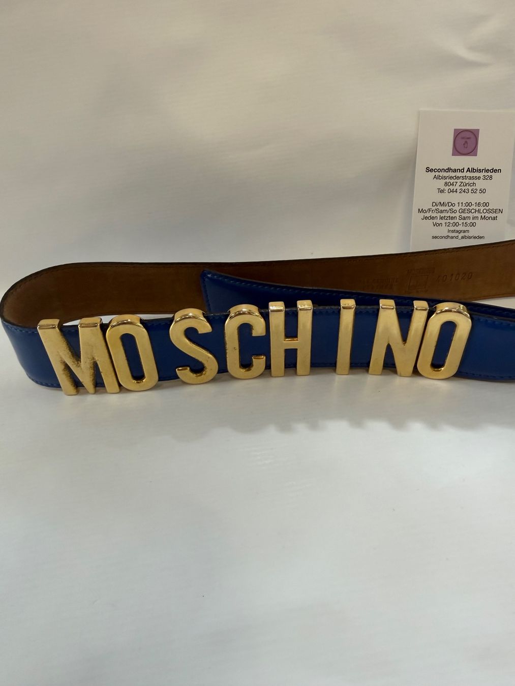 Cinture: Moschino Gürtel blau – Usato da Zürich venduto da SecondhandZurich