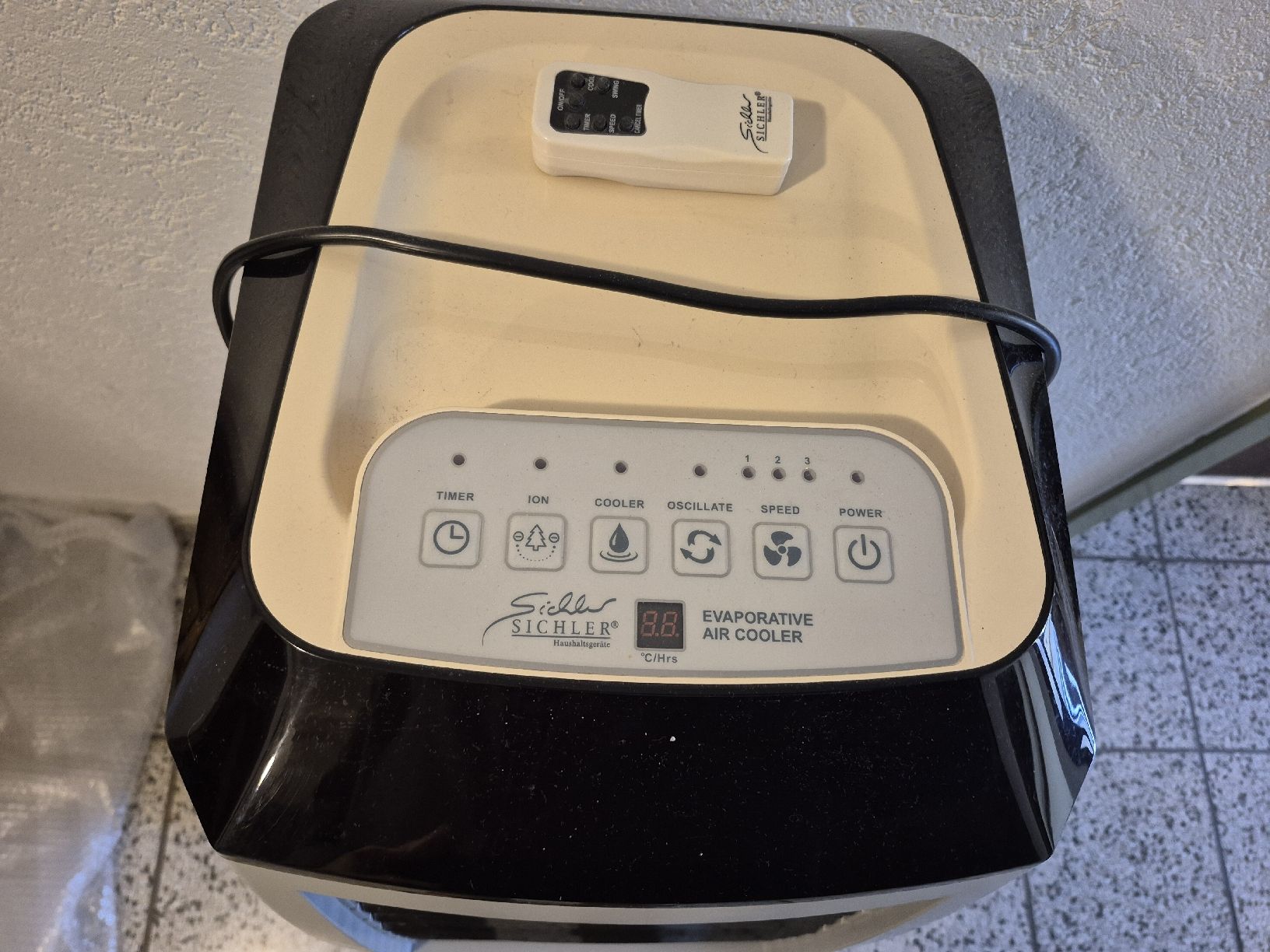 Luftbefeuchter: Luftbefeuchter / Luftreiniger / Ventilator – Gebraucht aus Binningen von fg0815