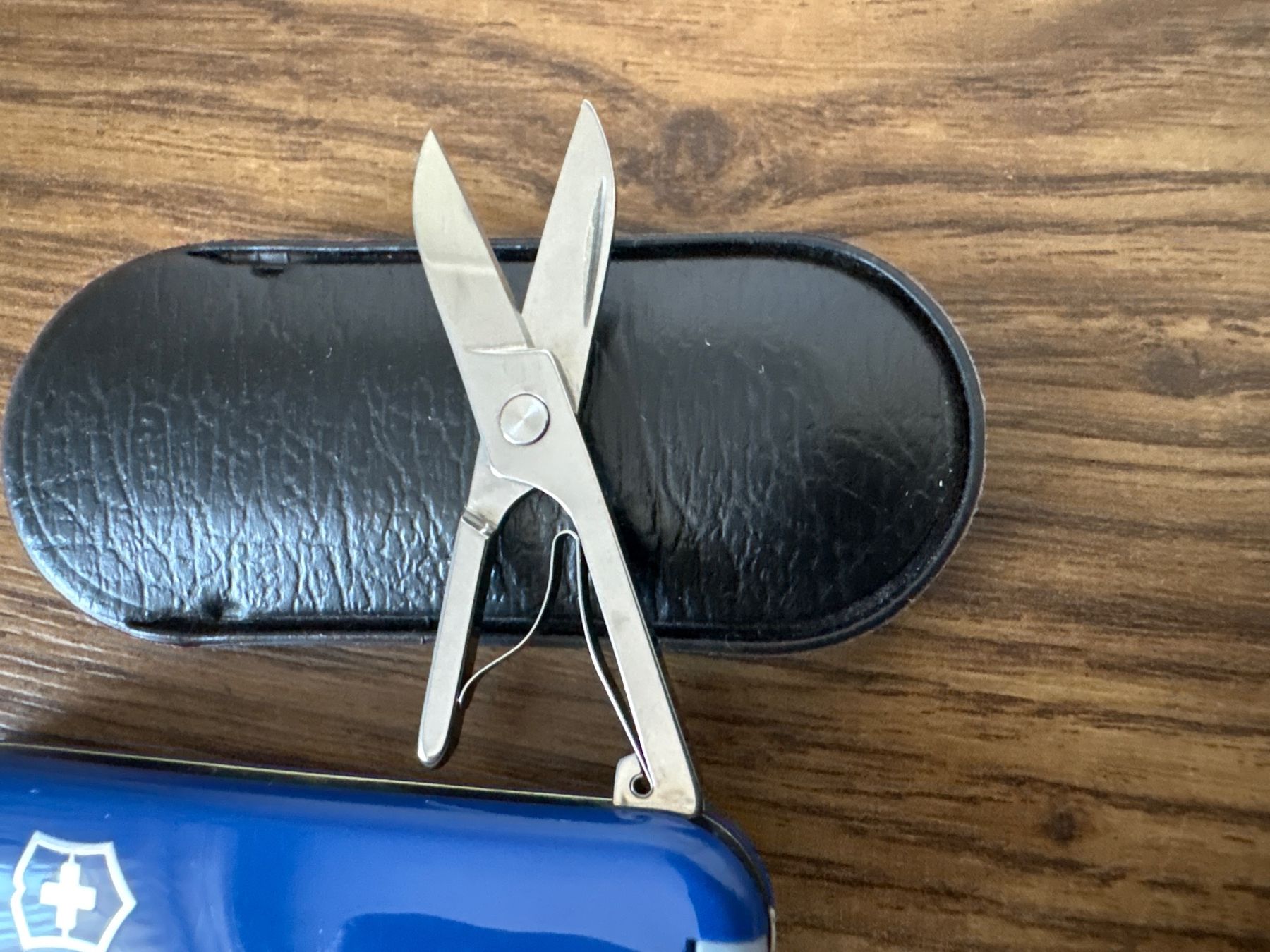 Victorinox Taschenmesser: VICTORINOX - Classic blue - Sackmesser - Lamborghini – Gebraucht aus Andwil SG von Rainboli 5