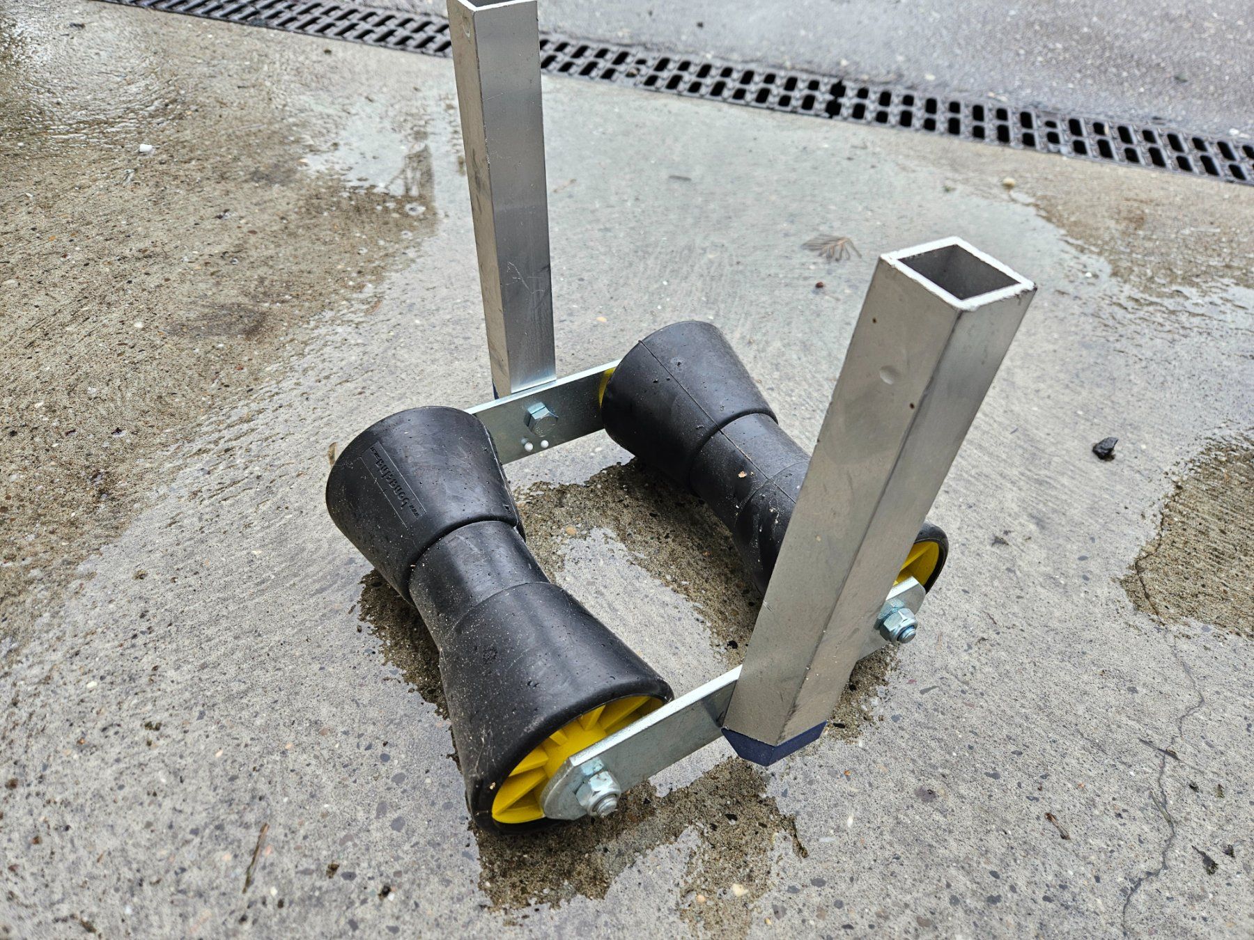 Altro per stoccaggio & trasporto: Doppelrolle mit Anschluss 30x30 oder 40x40mm – Nuovo (secondo la descrizione) da Gunzgen venduto da HofmannAnhaenger 1