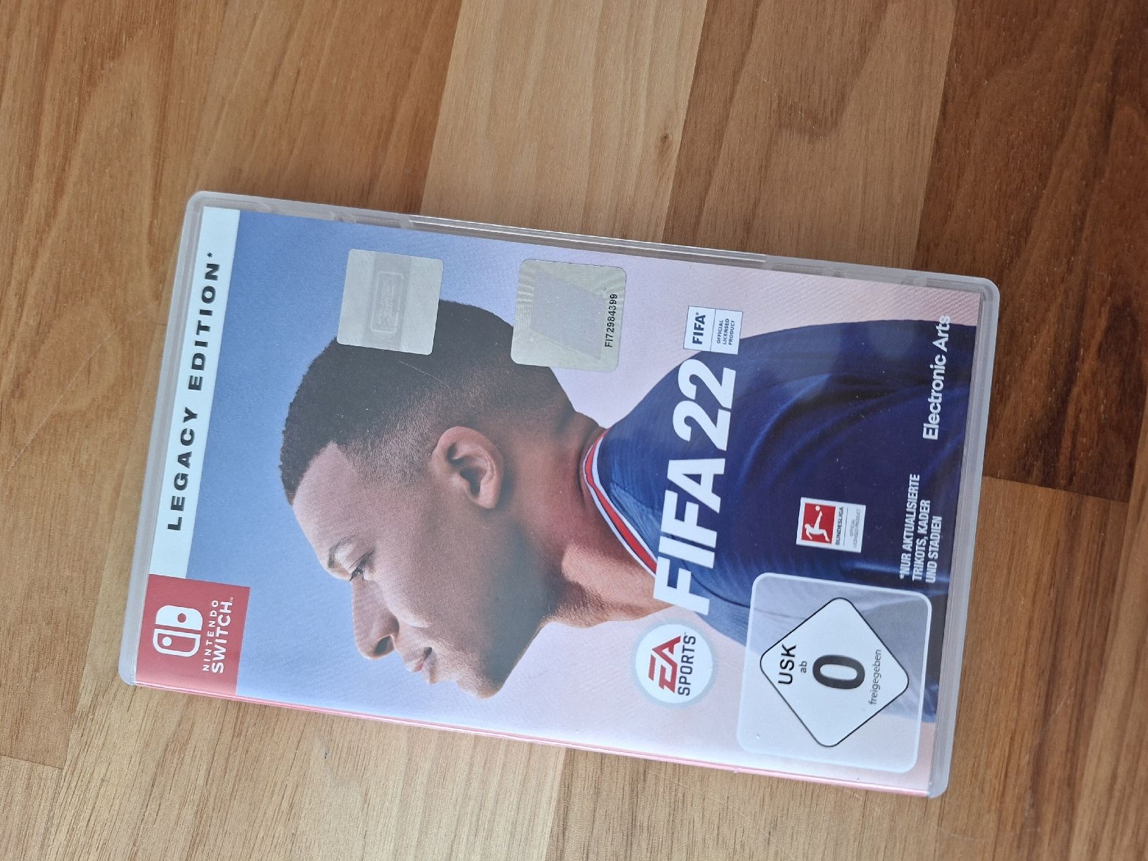 Nintendo Giochi: Nintendo switch Fifa22 – Nuovo (secondo la descrizione) da Meinisberg venduto da Destiny1972