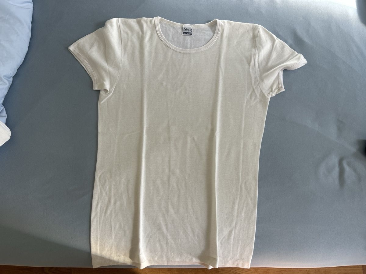 T-Shirts: Unterhemd weiss  – Neu (gemäss Beschreibung) aus Wohlen AG von eri_mx5j