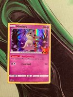 Mimikyu holo 2022 halloween special edition Pokémon Karte