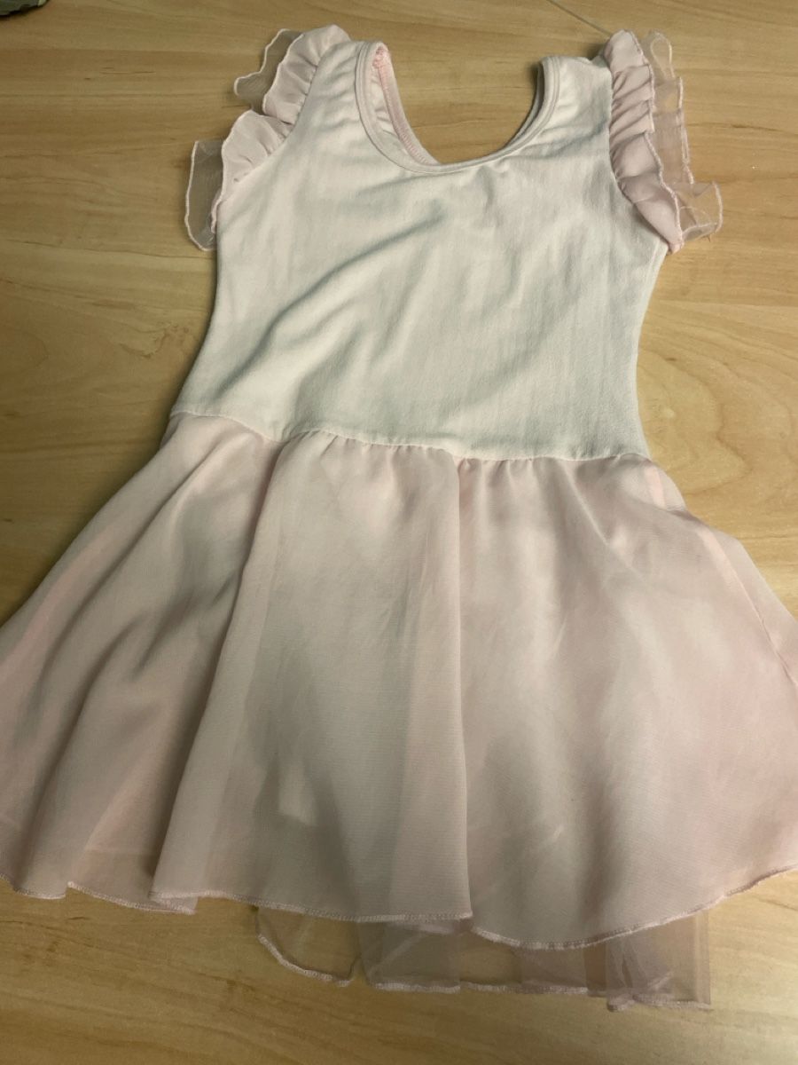 Vestiti & Gonne: Rosa Balettkleid Gr.140/146 – Usato da Obergerlafingen venduto da cabo4 2