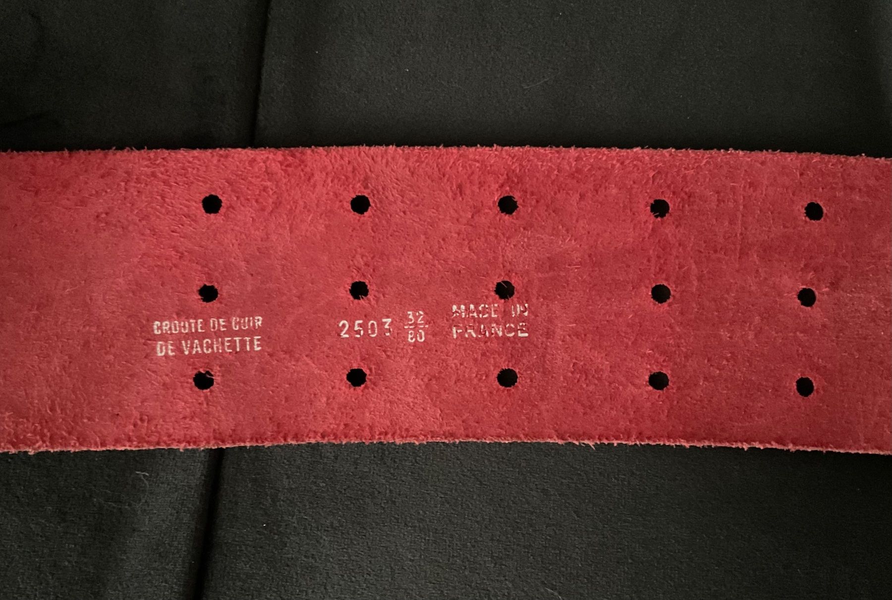 Gürtel: Ledergürtel rot, 80 cm – Gebraucht aus Bergdietikon von pinkerton13 3
