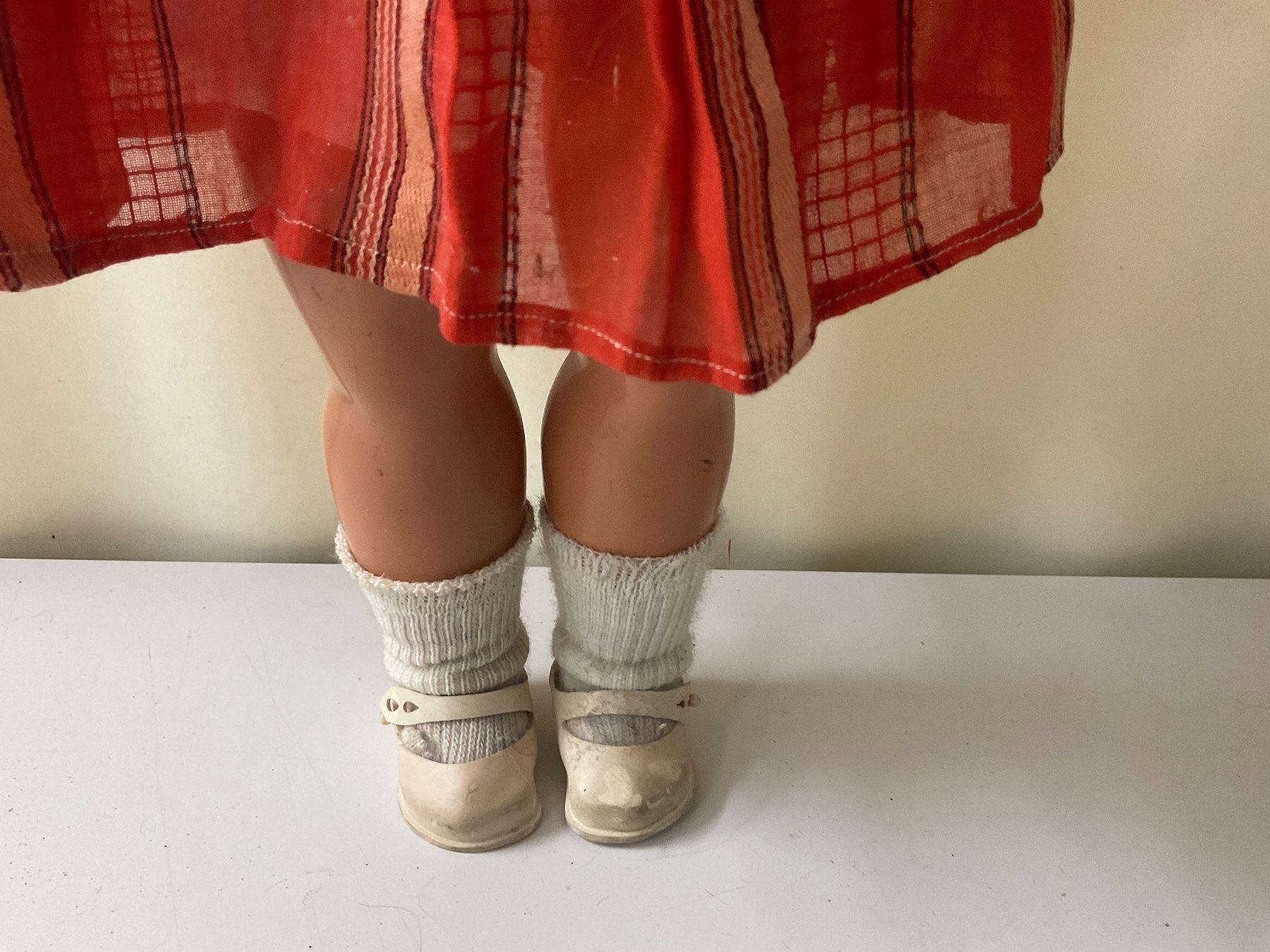Bambole: Antike Puppe mit Schliessaugen – Usato da Bern venduto da vielerart 3