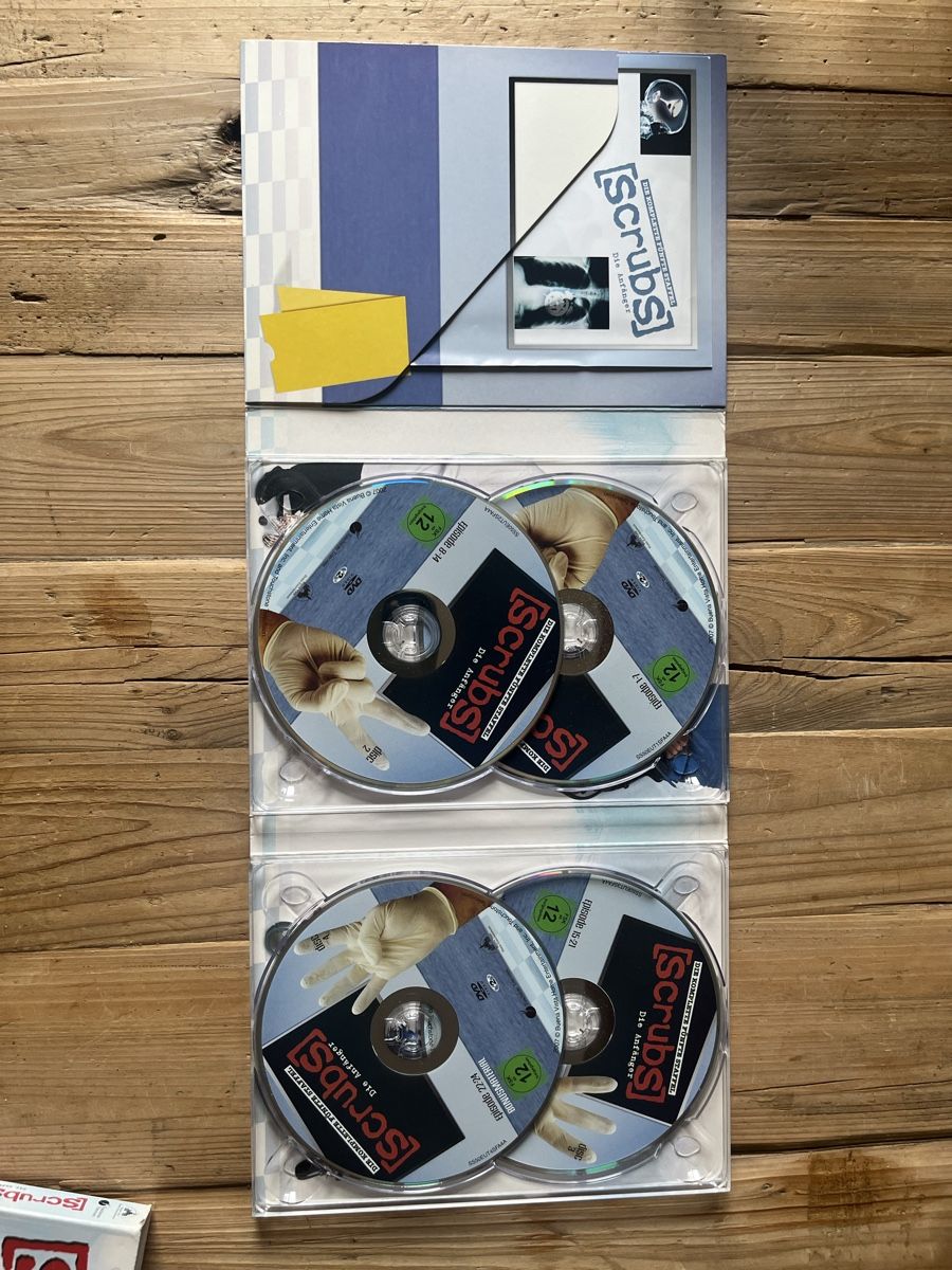 Tutti i DVDs: Scrubs Staffel 5 DVD Sammlung mit Bonusmaterial – Usato da Nussbaumen TG venduto da boltsi_87 2