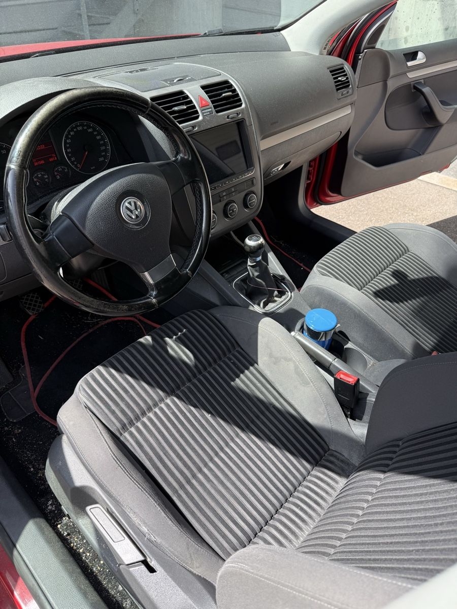 VW Automobili: VW Golf 4 MOTION 2.0 – Usato da St. Gallen venduto da Djomla1 3