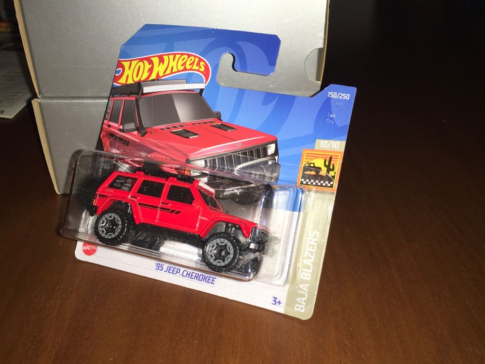 Hot Wheels Jeep Cherokee 1995 - Série Baja Blazers 2022, Carte EU, Blister Non Ouvert