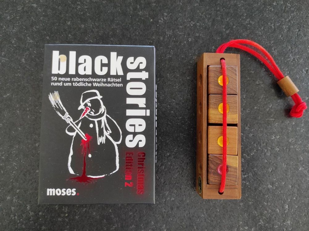 Moses. Black Stories Christmas Edition | 50 Rabenschwarze Rätsel | Das Krimi Kartenspiel
