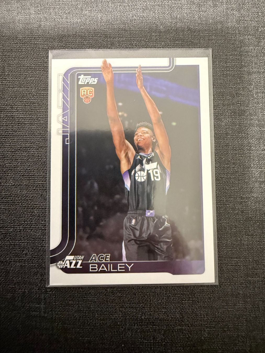 Topps Carte collezionabili: Topps Chrome Ace Bailey RC Utah Jazz – Usato da Burgdorf venduto da Sports_Cards_3400