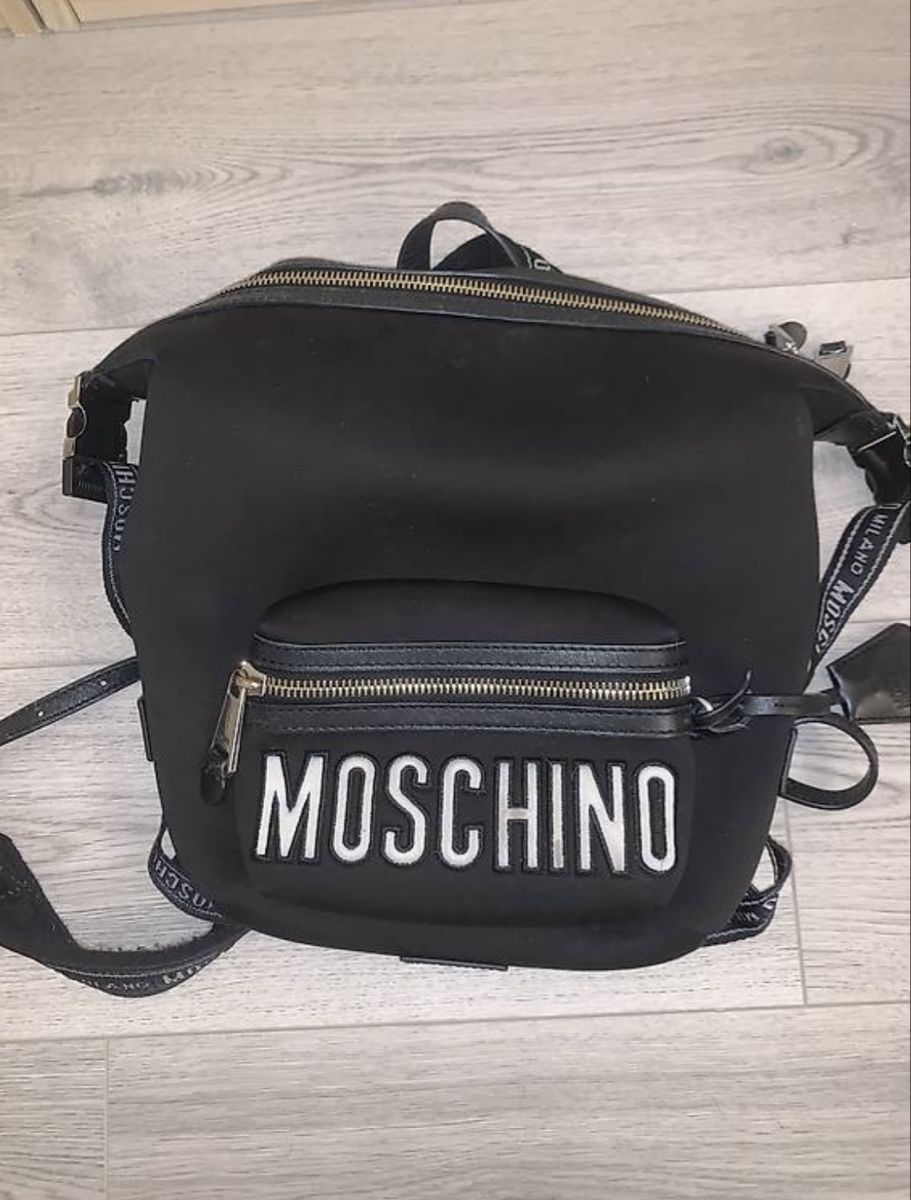 Moschino Sacs à dos: Moschino Rucksack – D'occasion à Wangen b. Olten par ha_kadr