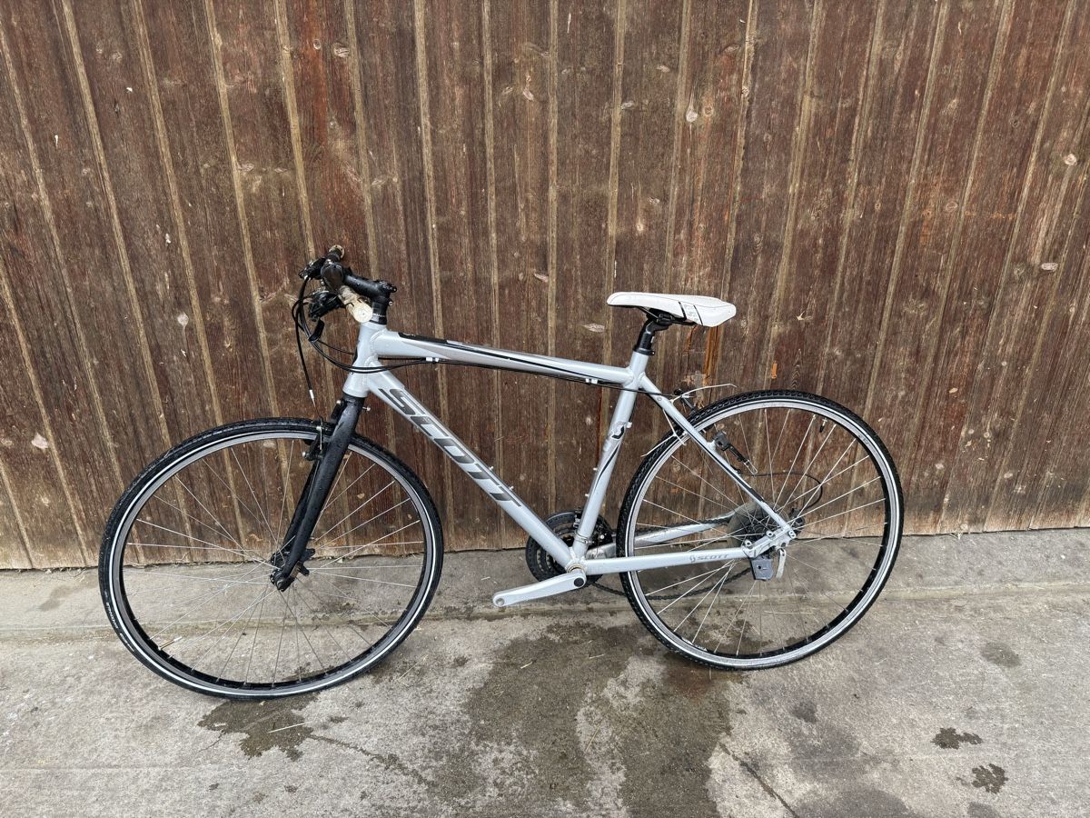 Velos: Velo  – Defekt aus Abtwil SG von mat_5tkv